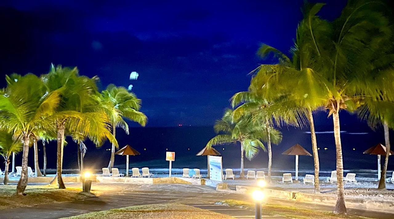 Accès Direct Plage, Magnifique Vue Mer, Gwanada Studio à Pierre et Vacances Sainte-Anne  Extérieur photo