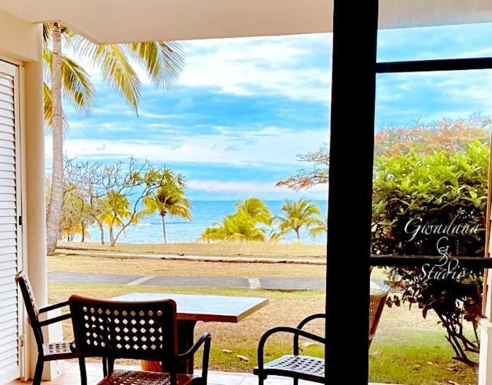 Accès Direct Plage, Magnifique Vue Mer, Gwanada Studio à Pierre et Vacances Sainte-Anne  Extérieur photo