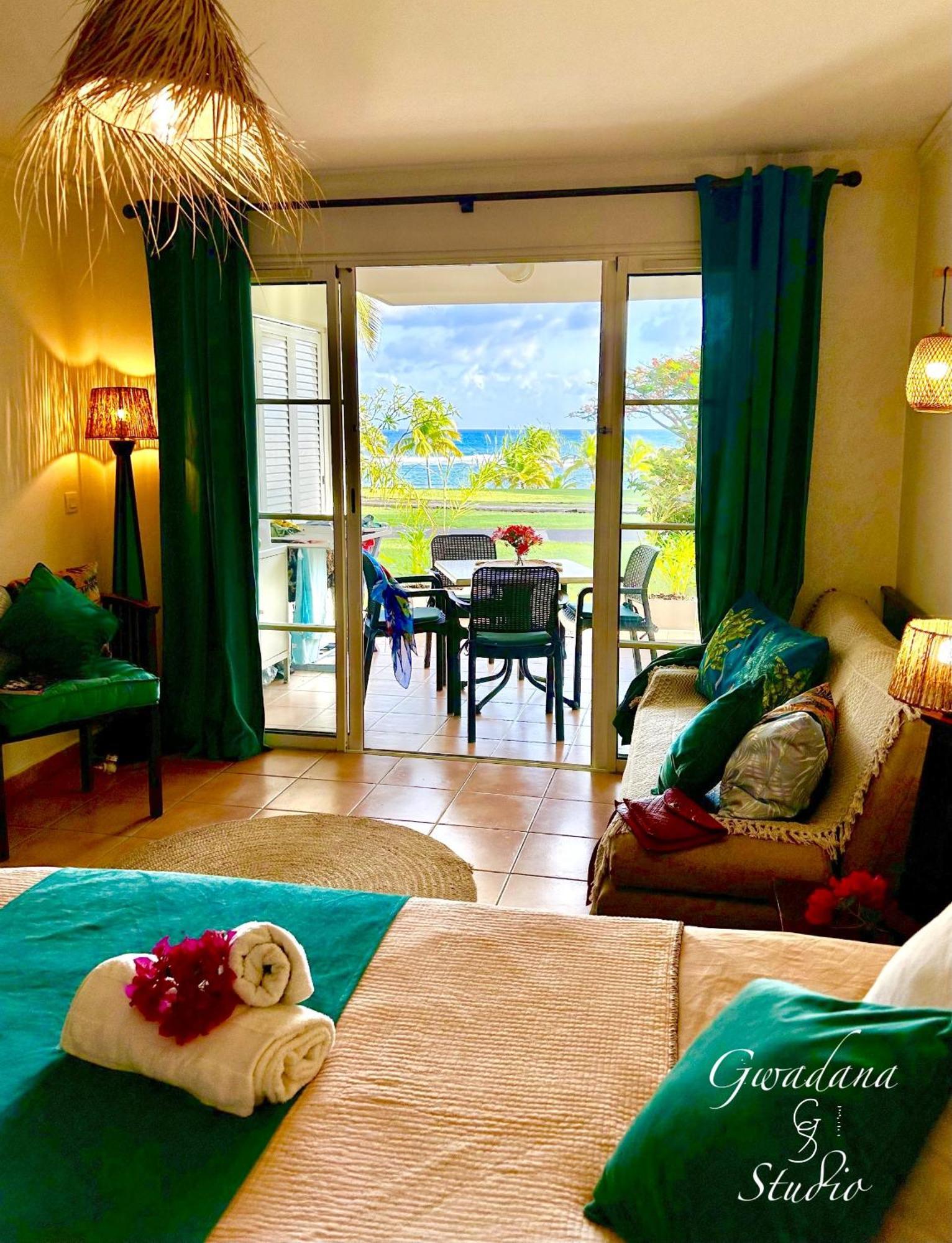 Accès Direct Plage, Magnifique Vue Mer, Gwanada Studio à Pierre et Vacances Sainte-Anne  Extérieur photo